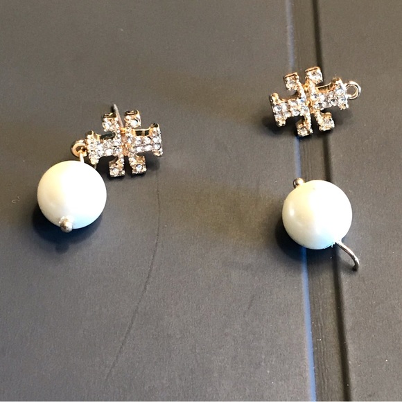 Tory Burch Earrings - Picture 3 of 9